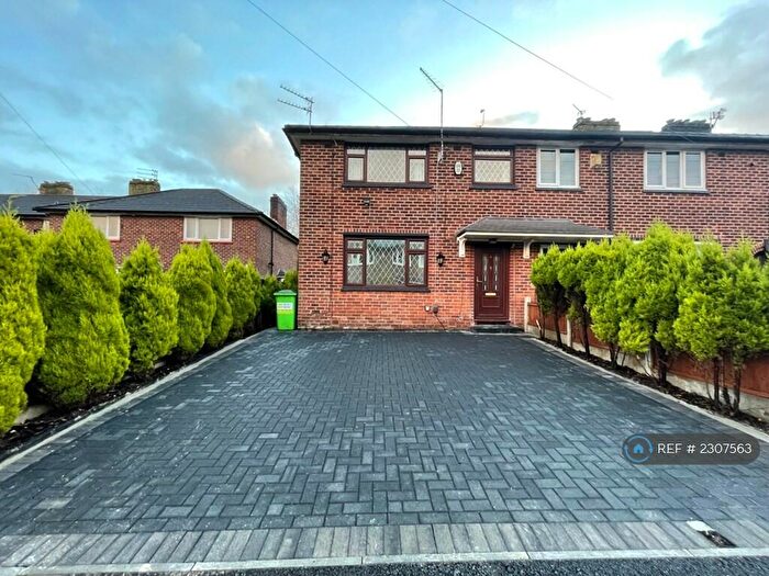 3 Bedroom Detached House To Rent In Stainton Avenue, Manchester, M18