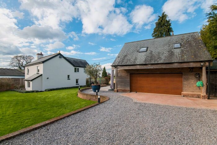 4 Bedroom Detached House For Sale In Payhembury, Honiton, EX14