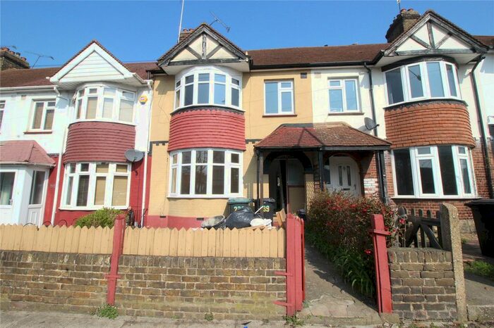 3 Bedroom Terraced House To Rent In Old Road East, Gravesend, Kent, DA12