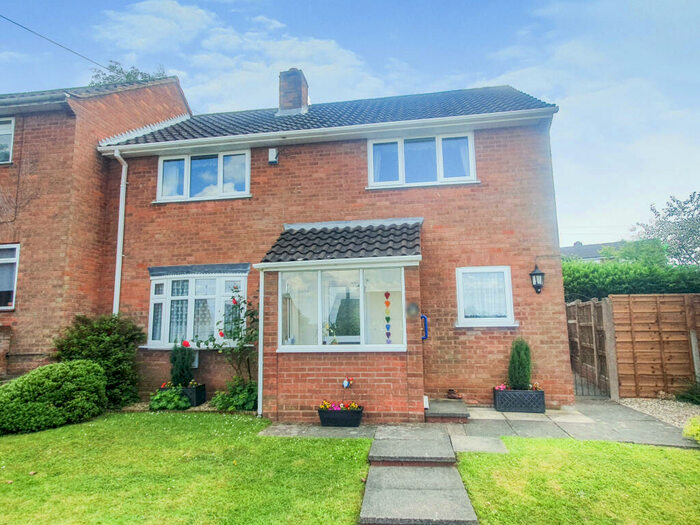 3 Bedroom End Of Terrace House For Sale In Waverley Crescent, Halesowen, B62