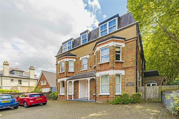 2 Bedroom Flat To Rent In Sheen Road, Richmond, TW10