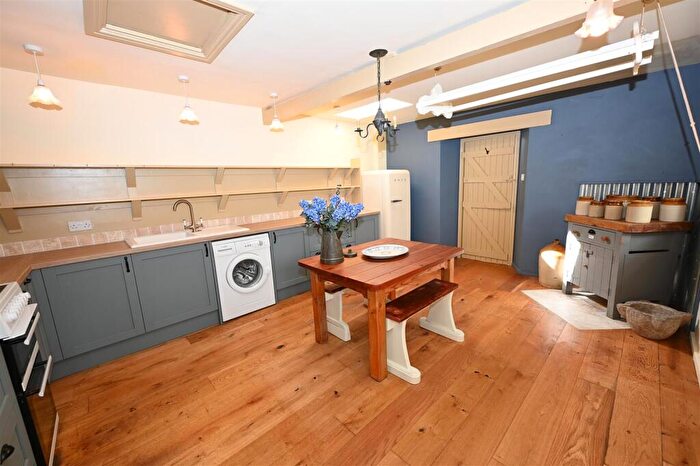 2 Bedroom Barn Conversion For Sale In Dalton Heights, Dalton, Richmond, DL11