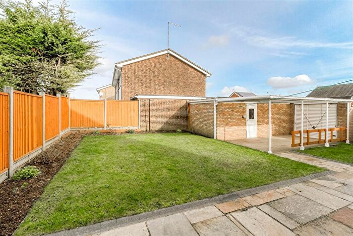 4 Bedroom Detached House For Sale In Oakley Drive, Wellingborough, NN8