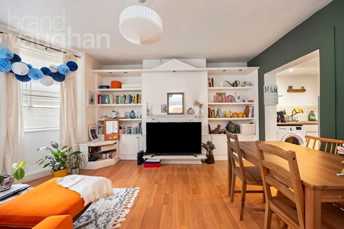 2 Bedroom Flat To Rent In Albert Road, Brighton, East Sussex, BN1