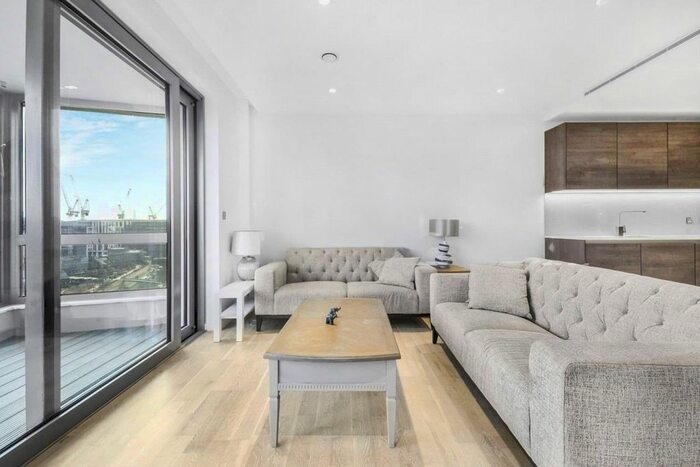 3 Bedroom Flat To Rent In Onyx Apartments, Camley Street, Kings Cross, N1C