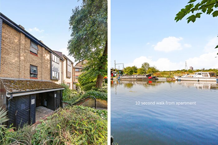 1 Bedroom Apartment For Sale In Bakers Hill, On River Lea, E5