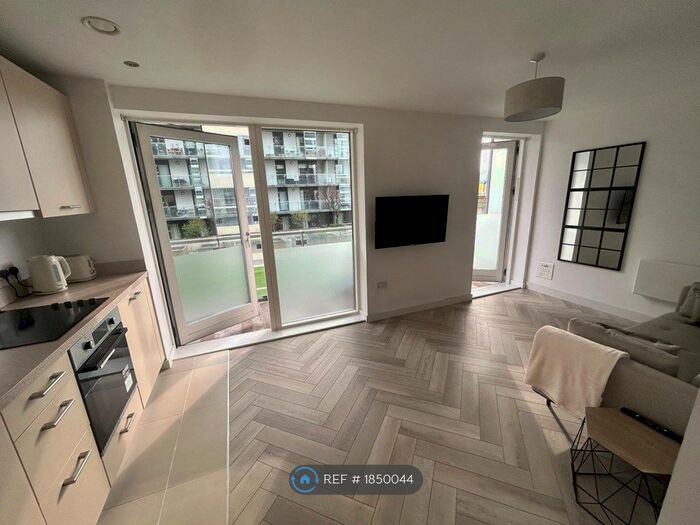 Studio To Rent In Meadowside Quay Walk, Glasgow, G11