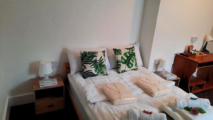 1 Bedroom House To Rent In Beck Road, London, E8