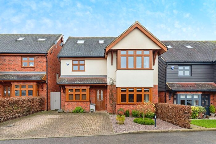 4 Bedroom Detached House For Sale In Highgrove Close, Benington, Stevenage, SG2