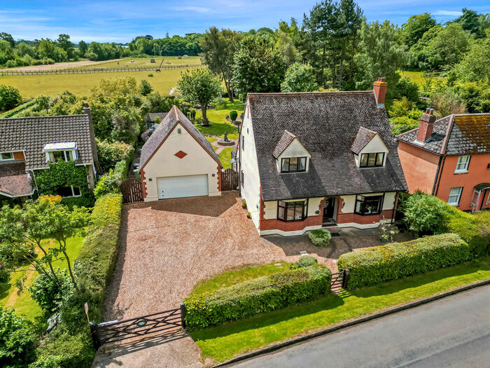 3 Bedroom Detached House For Sale In Warden Road, Ickwell, Biggleswade, SG18