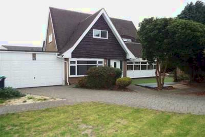 3 Bedroom Detached House To Rent In Main Street, Huthwaite, NG17