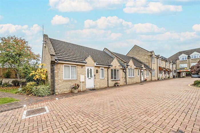 2 Bedroom Bungalow For Sale In Blenheim Court, Back Lane, Winchcombe, GL54