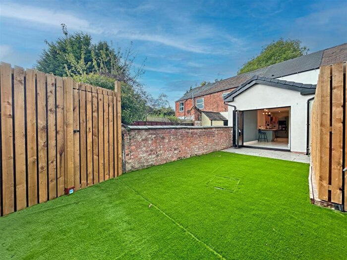 2 Bedroom Terraced House To Rent In High End Finish, Canton Place, Northwich, CW8