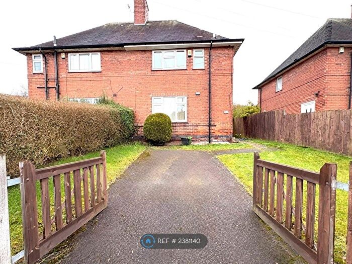 3 Bedroom Semi-Detached House To Rent In Andover Road, Nottingham, NG5