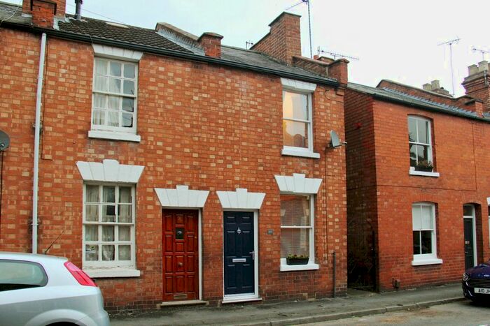 2 Bedroom End Of Terrace House To Rent In Morton Street, Leamington Spa, CV32