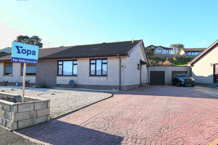 3 Bedroom Semi-Detached Bungalow For Sale In Craigarbel Crescent, Inverbervie, DD10
