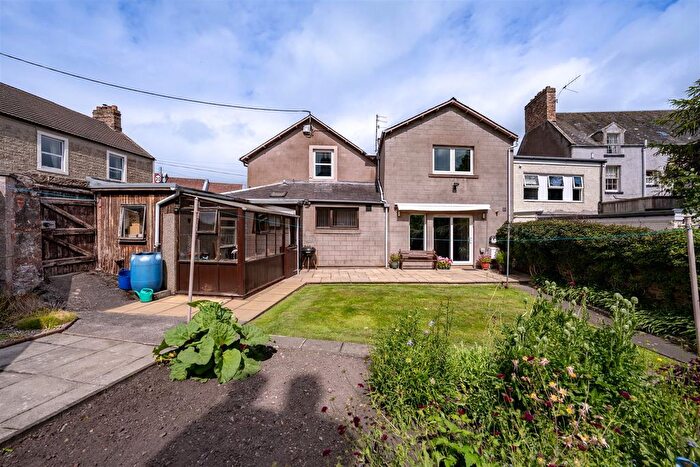 5 Bedroom Property For Sale In Ingleside, Ayton, TD14