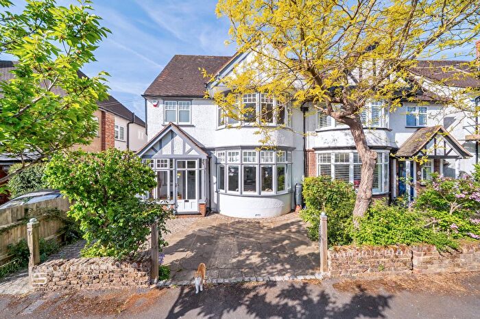 4 Bedroom Semi-Detached House For Sale In Cedars Avenue, Rickmansworth, WD3