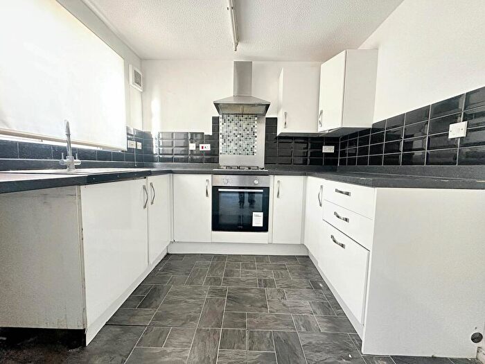 3 Bedroom Terraced House For Sale In Grange Close, Bradley Stoke, BS32