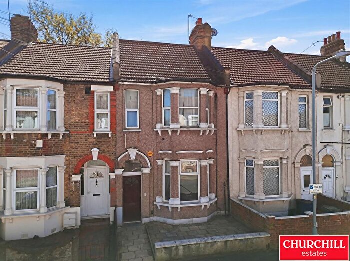 1 Bedroom Flat For Sale In Herbert Road, Ilford, IG3