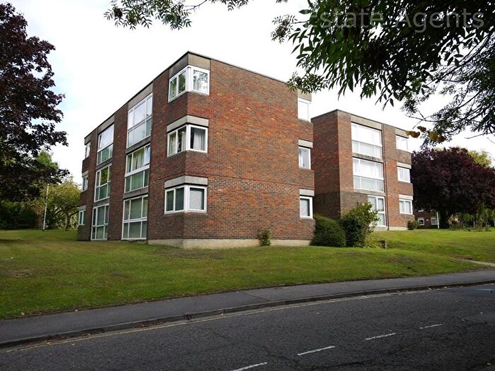 2 Bedroom Flat To Rent In Dormans Close, Northwood, HA6