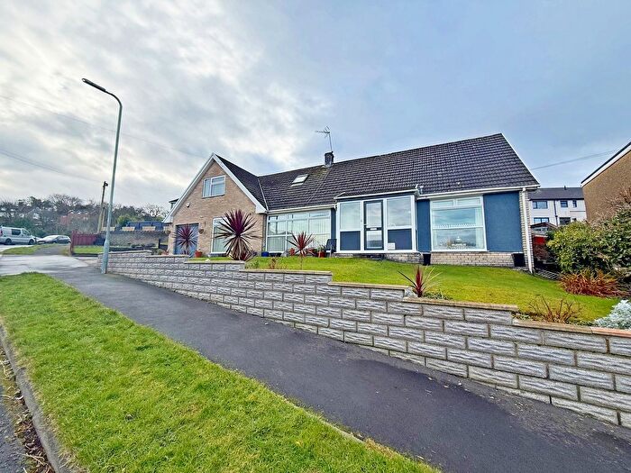 5 Bedroom Detached Bungalow For Sale In Coed Yr Esgob, Llantrisant, Pontyclun, Rhondda Cynon Taff., CF72