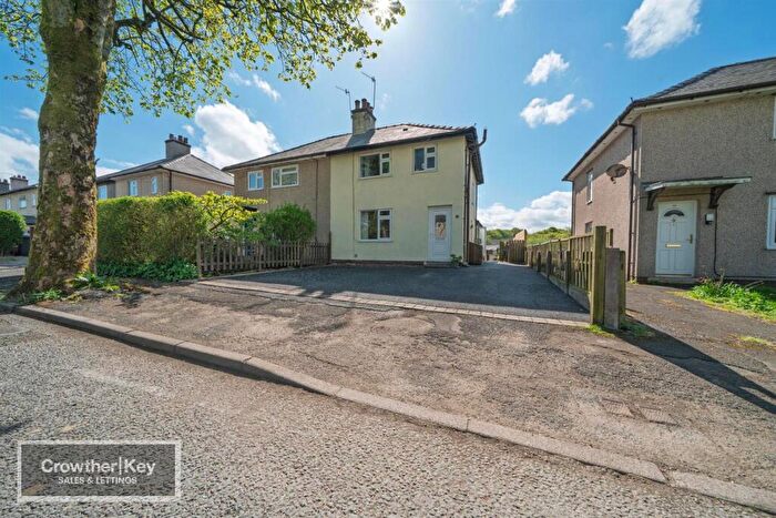 3 Bedroom Semi Detached House For Sale In Aldwark Road, Buxton, SK17
