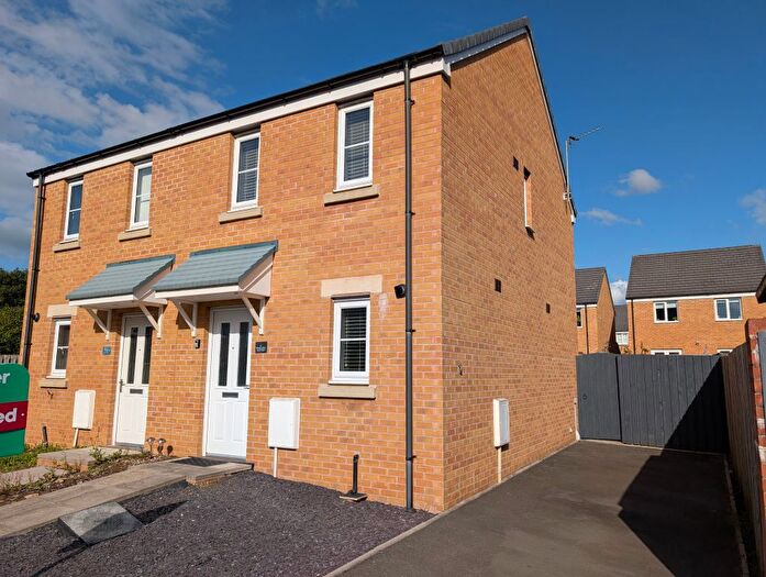 2 Bedroom Semi-Detached House To Rent In Ffordd Cadfan, Bridgend, CF31