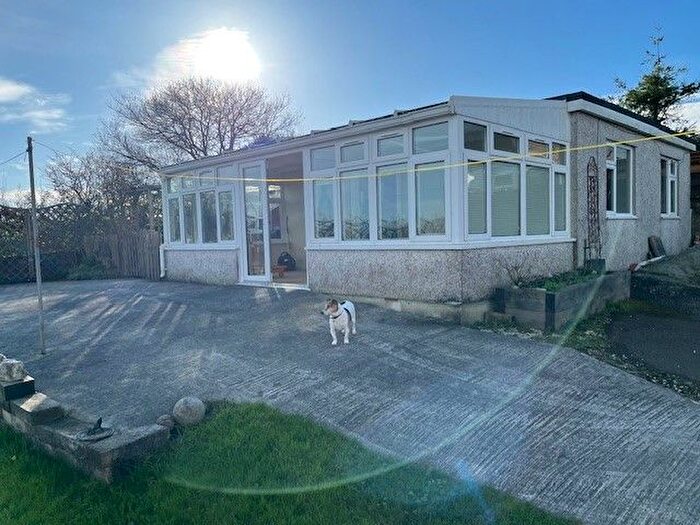 1 Bedroom Bungalow To Rent In Hill Top, St. Austell, PL26