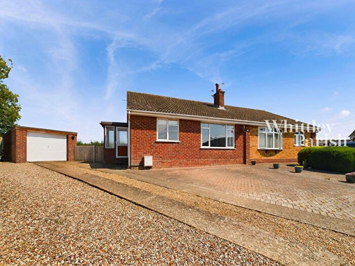 2 Bedroom Semi-Detached Bungalow For Sale In Nuttele Close, Hempnall, Norwich, NR15