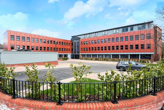 1 Bedroom Flat To Rent In Crest View Drive, Petts Wood, Orpington BR5