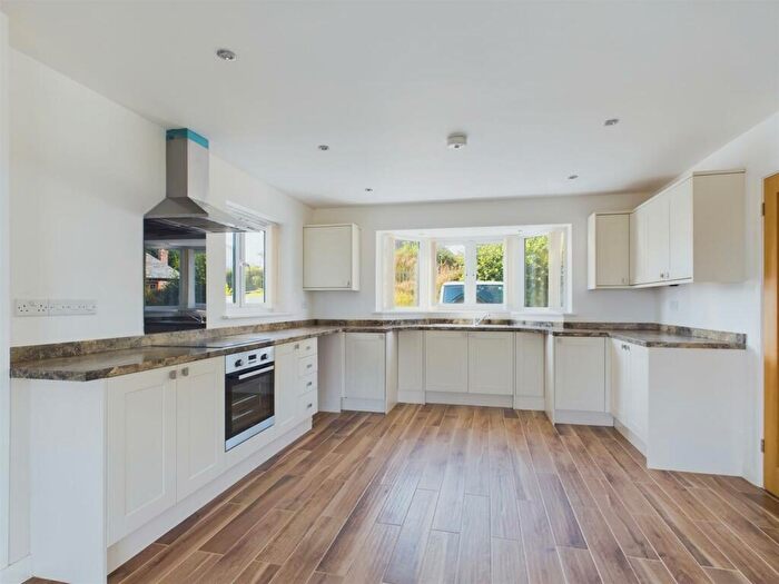 4 Bedroom Detached House To Rent In Boyton, Launceston, PL15