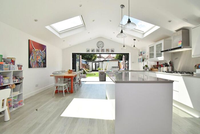 3 Bedroom Semi Detached House For Sale In Cottimore Avenue, Walton-on-Thames, KT12