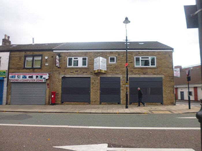 1 Bedroom Flat To Rent In Eastway, Shaw, OL2