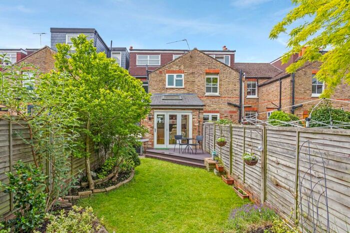 4 Bedroom Terraced House To Rent In Springfield Road Windsor, SL4