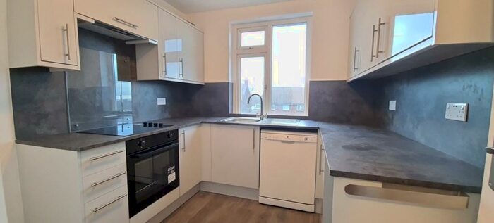 3 Bedroom Flat To Rent In West St, Dunstable, LU6