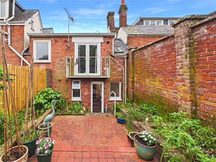 1 Bedroom Maisonette For Sale In Topsham Road, Exeter, Devon, EX2