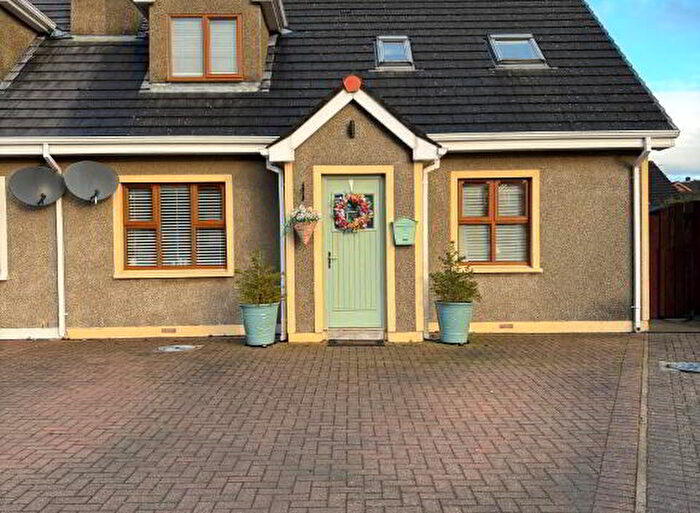 4 Bedroom Semi-detached Chalet Bungalows For Sale In Ard Na Cluana, Newry, BT34