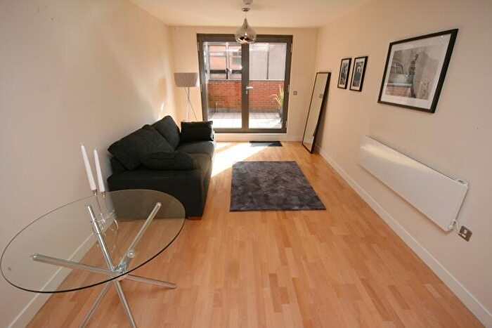 2 Bedroom Apartment To Rent In Rossetti Place, Lower Byrom Street Manchester, M3