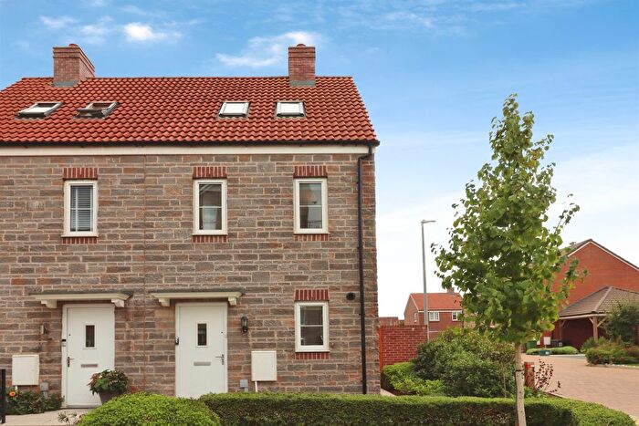 3 Bedroom Semi-Detached House For Sale In Harebell Road, Emersons Green, Bristol, BS16