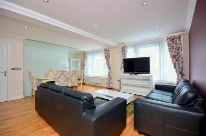 4 Bedroom Flat To Rent In Crawford Street, London, W1H