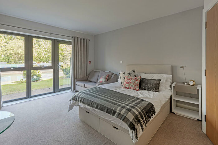 Studio To Rent In Waterside House, Woodley Headland, Peartree Bridge, MK6