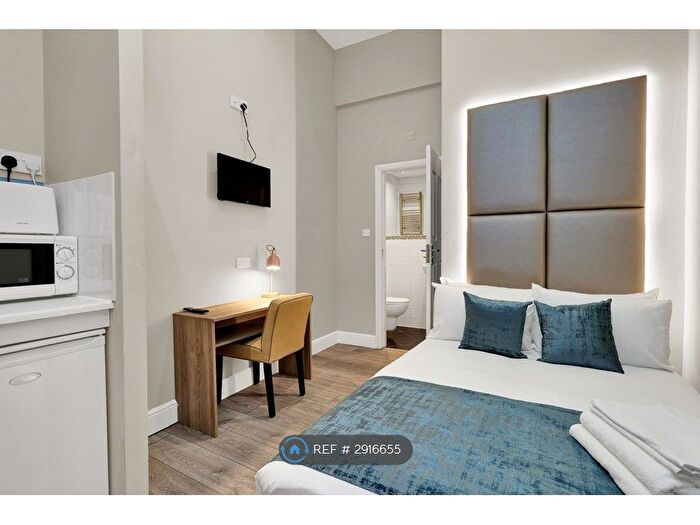 Studio To Rent In Finchley Road, London, NW3