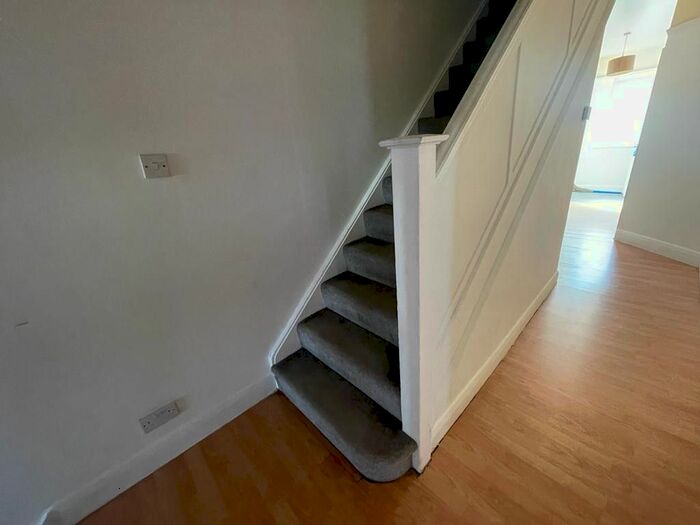 3 Bedroom Terraced House To Rent In Irvine Avenue, Harrow, Greater London, HA3