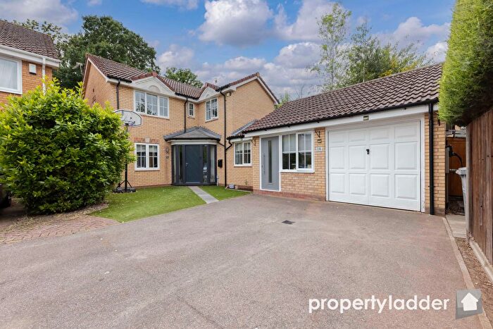 5 Bedroom Barn Conversion For Sale In Bardolphs Court, Taverham, Norwich, NR8