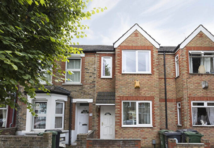 2 Bedroom Terraced House To Rent In Waverley Road, London, E17
