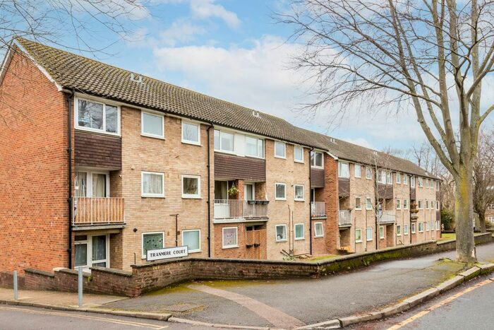 2 Bedroom Maisonette To Rent In Langley Park Road, Sutton, SM2