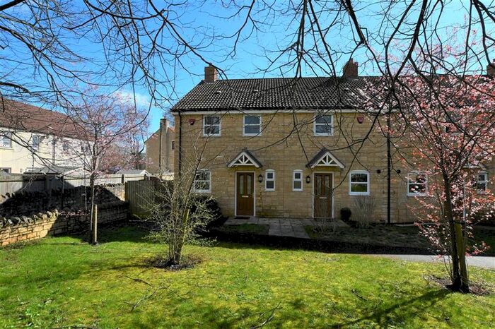 3 Bedroom End Of Terrace House To Rent In St. Peters Glade, Westfield, BA3