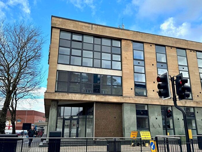 1 Bedroom Flat To Rent In George Street, Hull, HU1