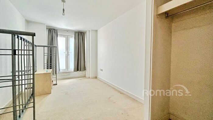 2 Bedroom Apartment For Sale In Winterthur Way, Basingstoke, Hampshire, RG21